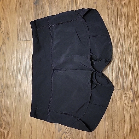 lululemon athletica Pants - Lululemon Speed Short 2.5"